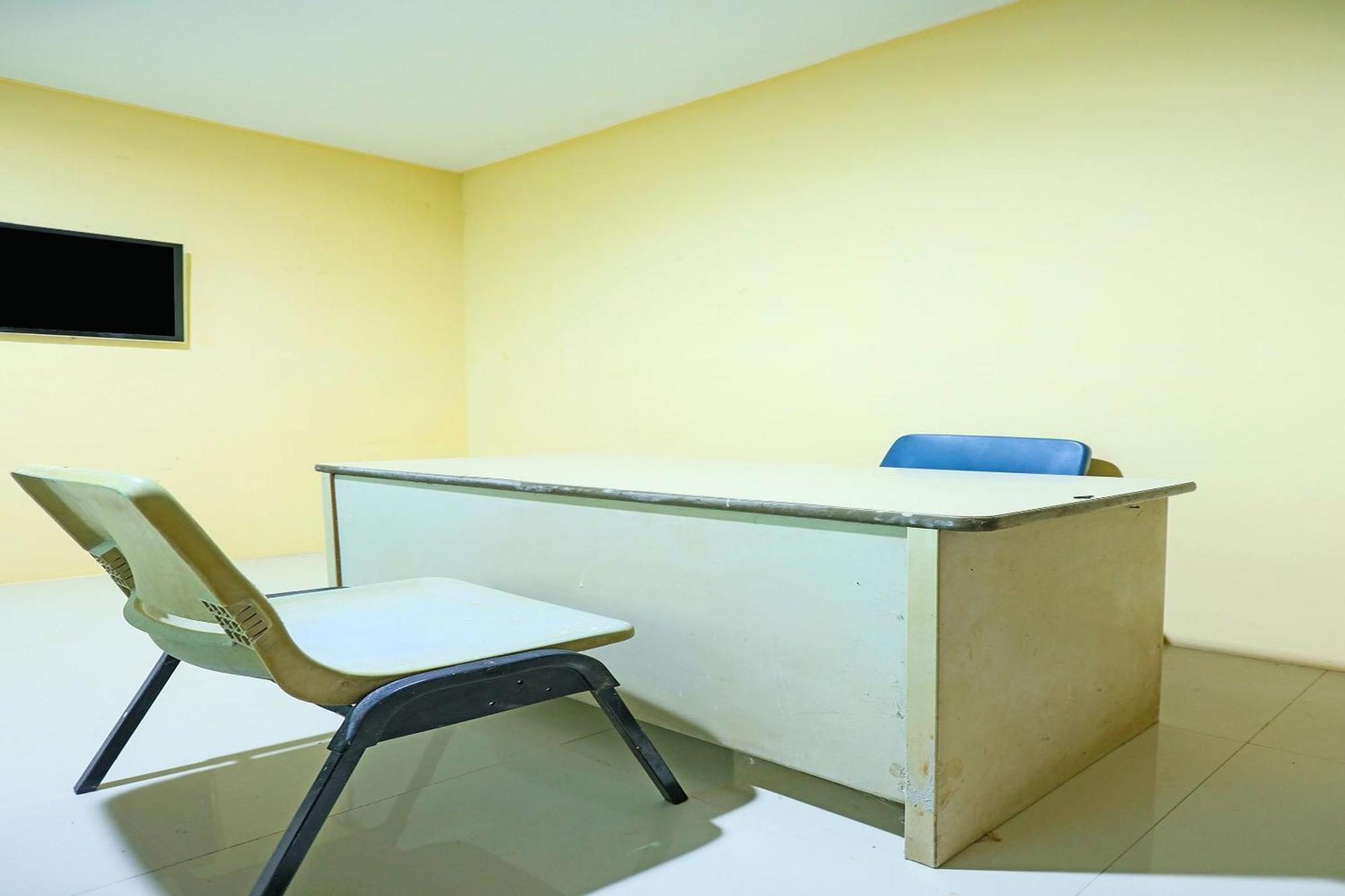 Spot On 91343 Kartika Guest House Syariahnearpantai Stres Jodoh  Eksteriør billede